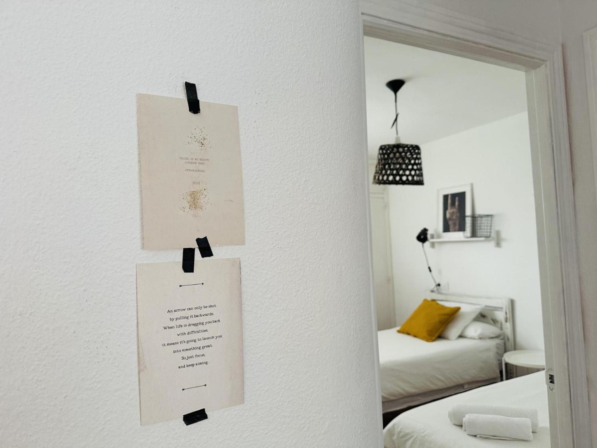 Charming & Cosy Beach Apartment Torremolinos Exteriör bild